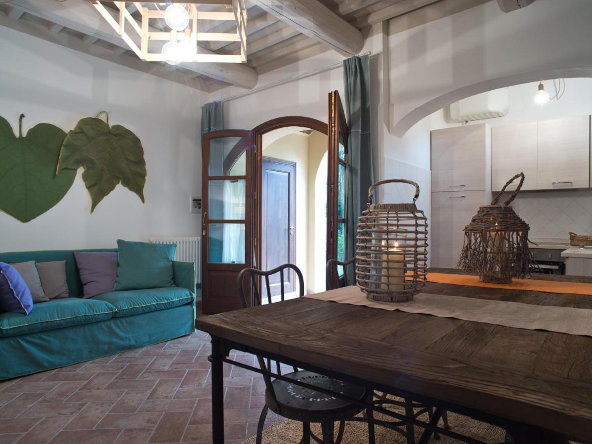 San Ruffino Apartments Lari Εξωτερικό φωτογραφία