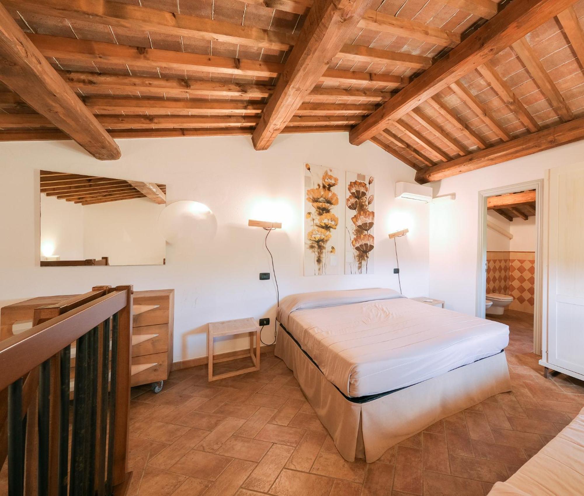 San Ruffino Apartments Lari Εξωτερικό φωτογραφία